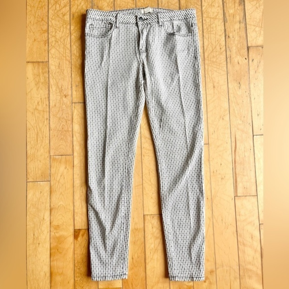 Forever 21 White Grey Patterned Pants Trousers Size 29